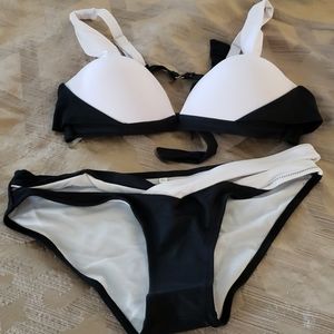 Black and White Strappy Bikini